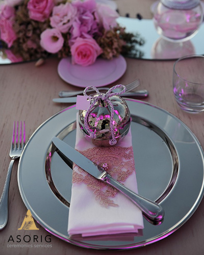 طراحی-و-دیزاین-عروسی-در-ترکیه-تشریفات1-آسوریگ-میز-آرایی